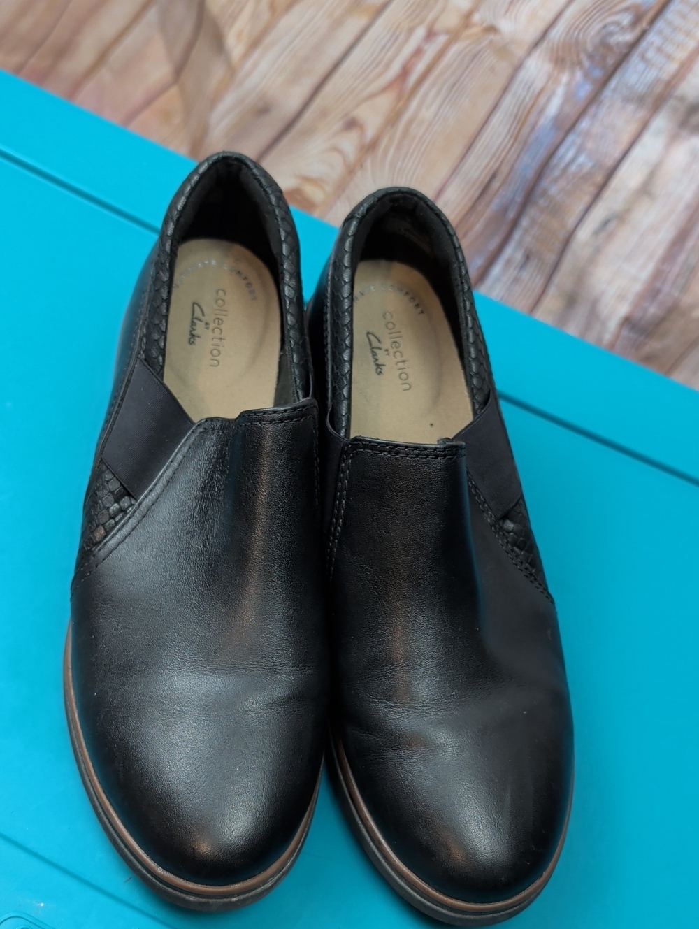 Clarks Women's Black Slip-On Wedge Loafers 8.5